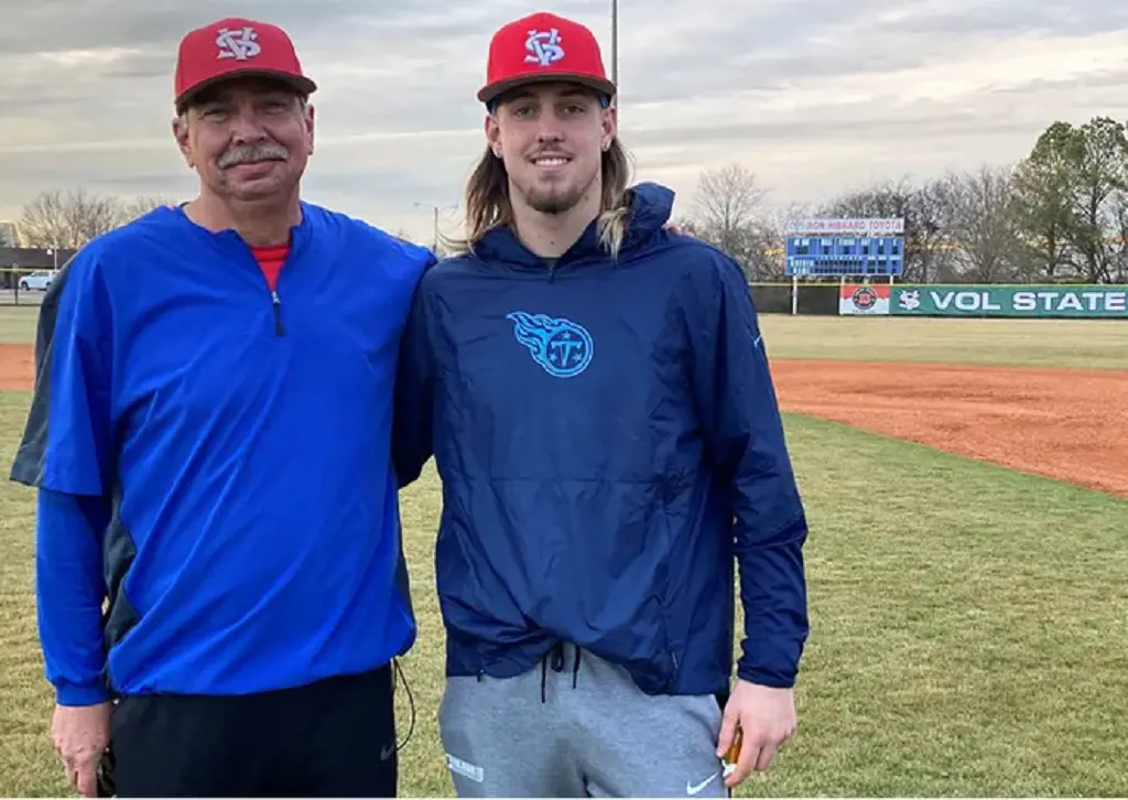 Mike Vrabel son Carter(right) is a talented baseball player.