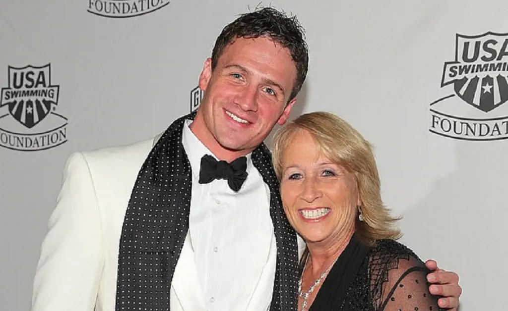 Ryan Lochte stated that he's been estranged from his mother after her mother said very hurtful word to him.