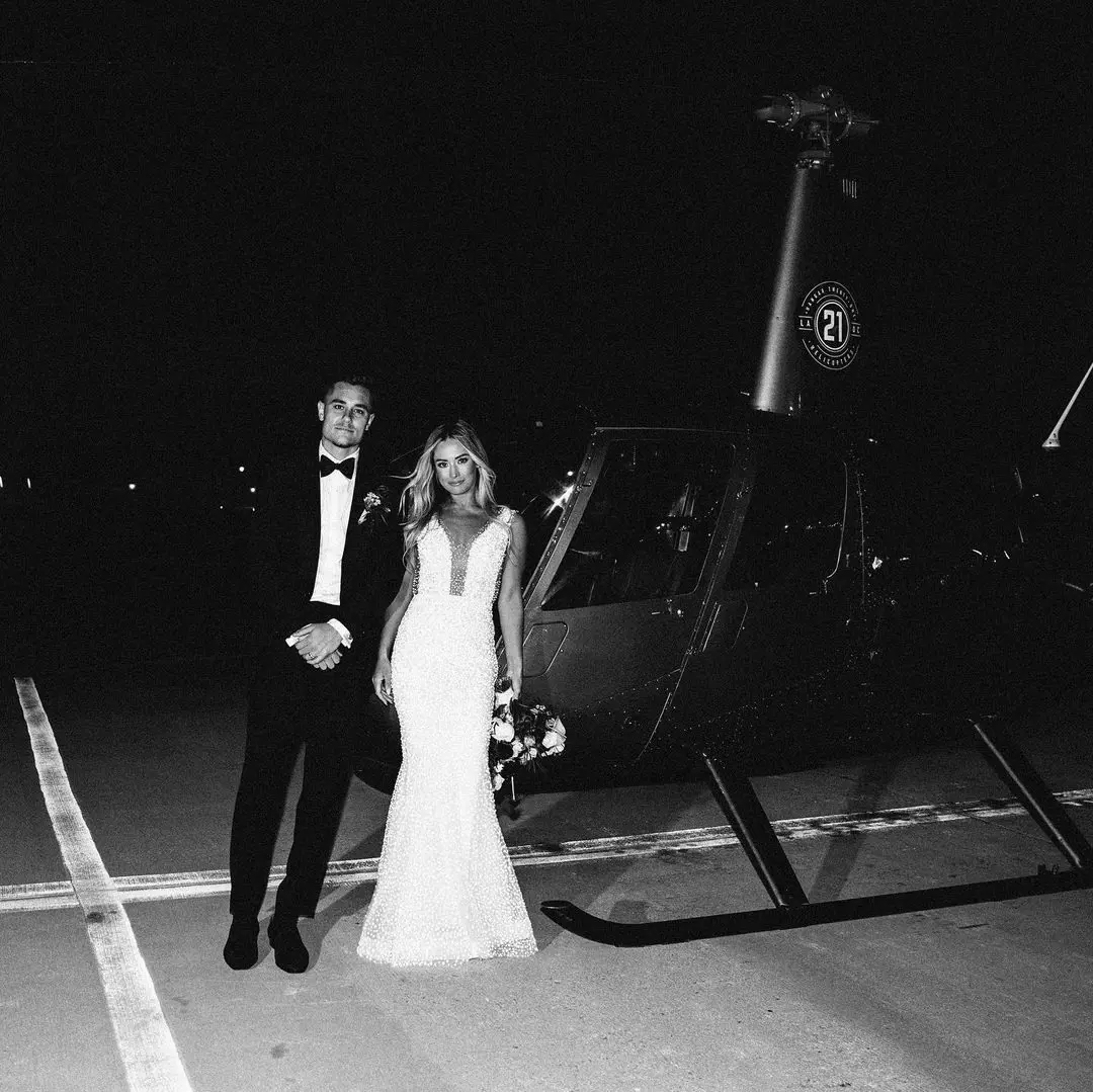 Aaron and Elise made a grand entrance for their wedding via helicopter.