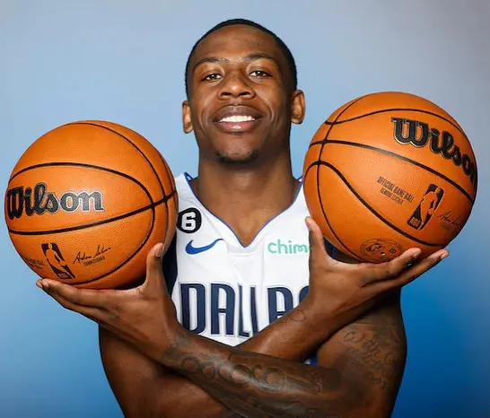 Dallas Mavericks' player McKinley Wright IV stands at 5'11