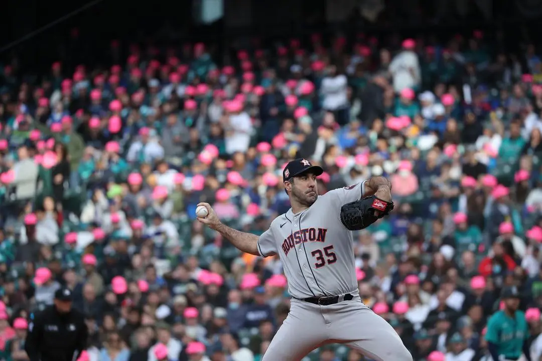 Justin Verlander is a professional baseball pitcher for New York Met of MLB. 