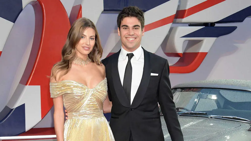 Lance Stroll is presently dating Italian model Sara Pagliaroli.