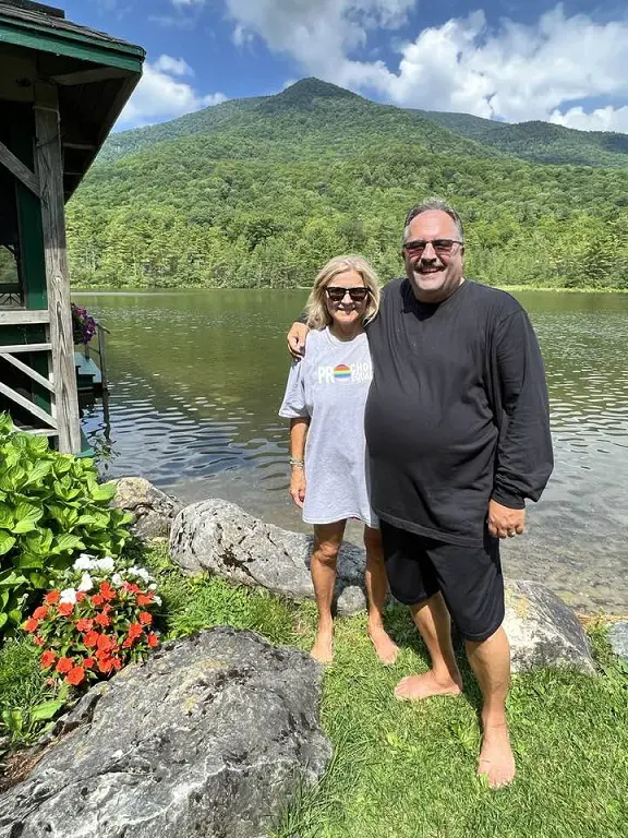 Stan and Kim enjoyed their time together at Equinox pond in July 2022. 