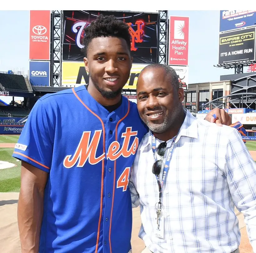 Mitchell Sr. accompanying his son, Donovan while playing for Mets in September 2021