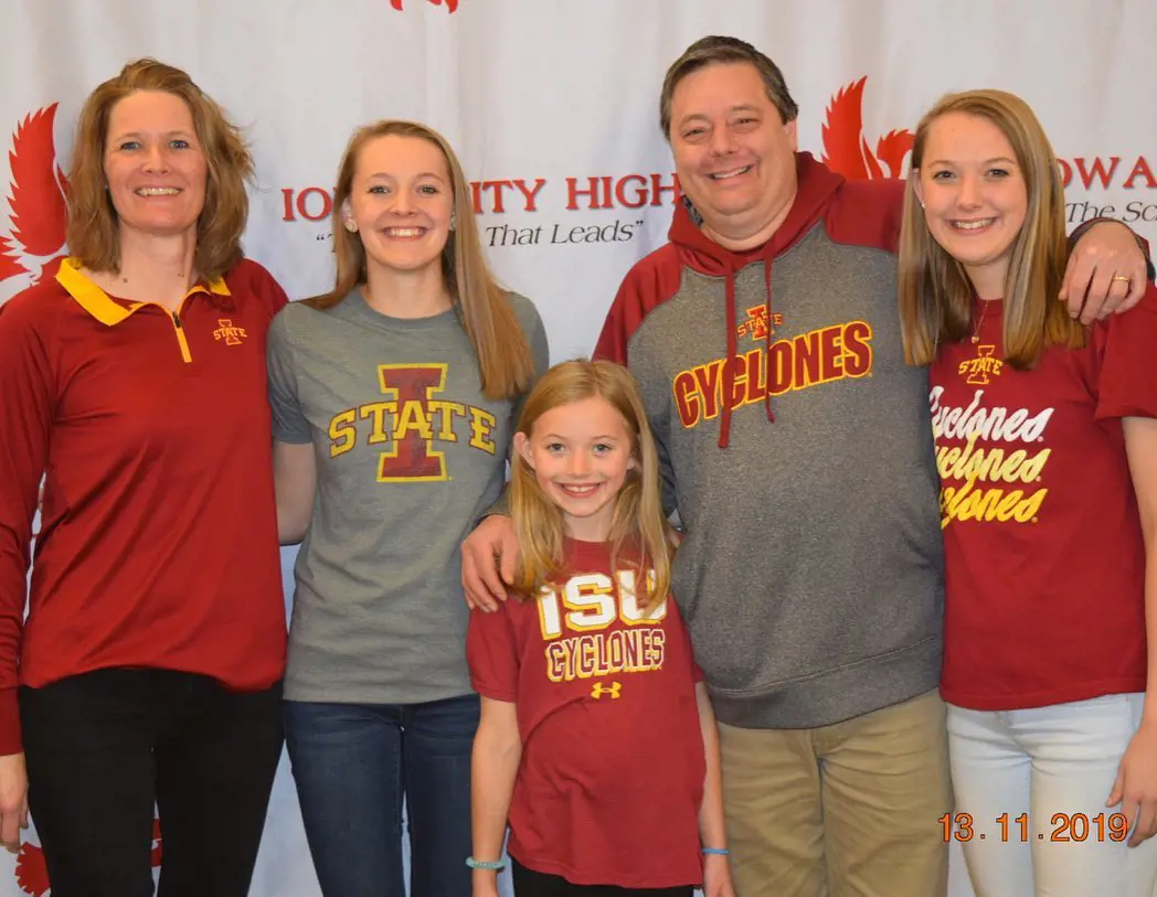 (Left to Right) Lisa, Aubrey, Bailey, Brian and Kelsey at ISU in November 2019