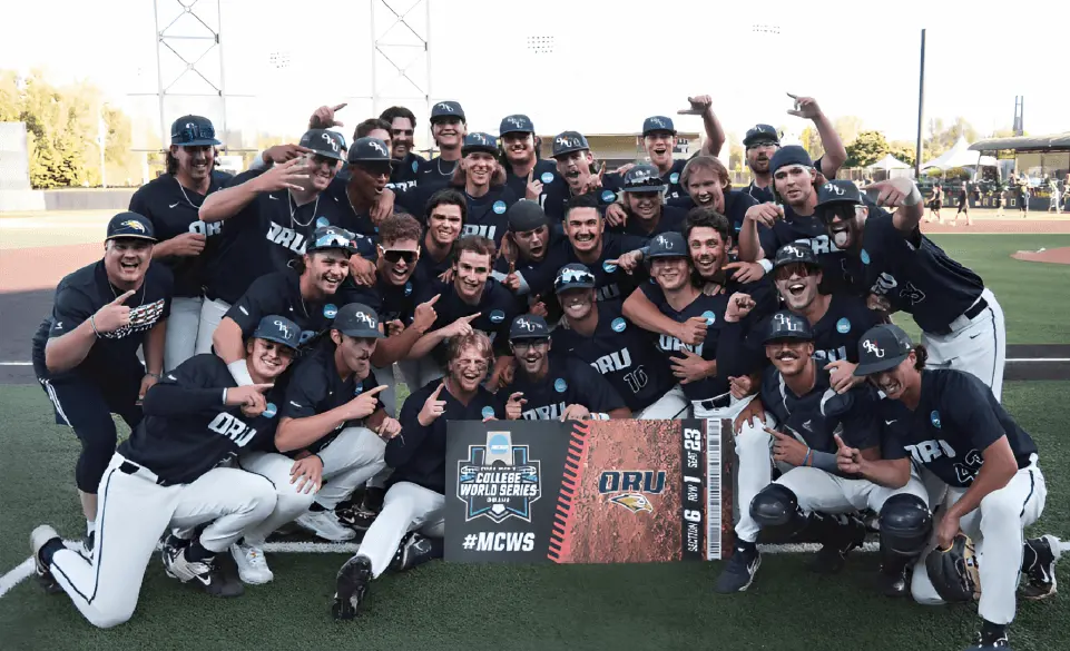 The Golden Eagles roster celebrates after booking the CWS berth.