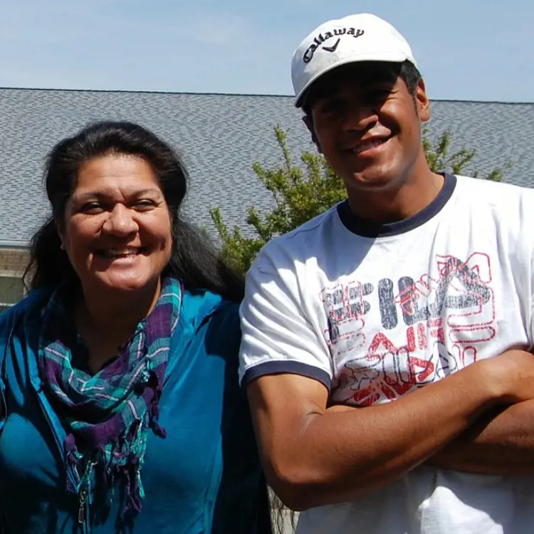 Ravena looking happy attending in Tony's game. 