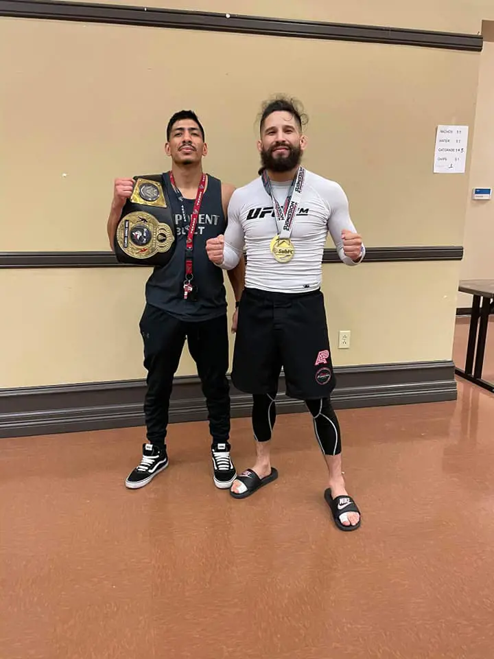 Robert Rodriguez (L) training in UFC Gym, April 2021