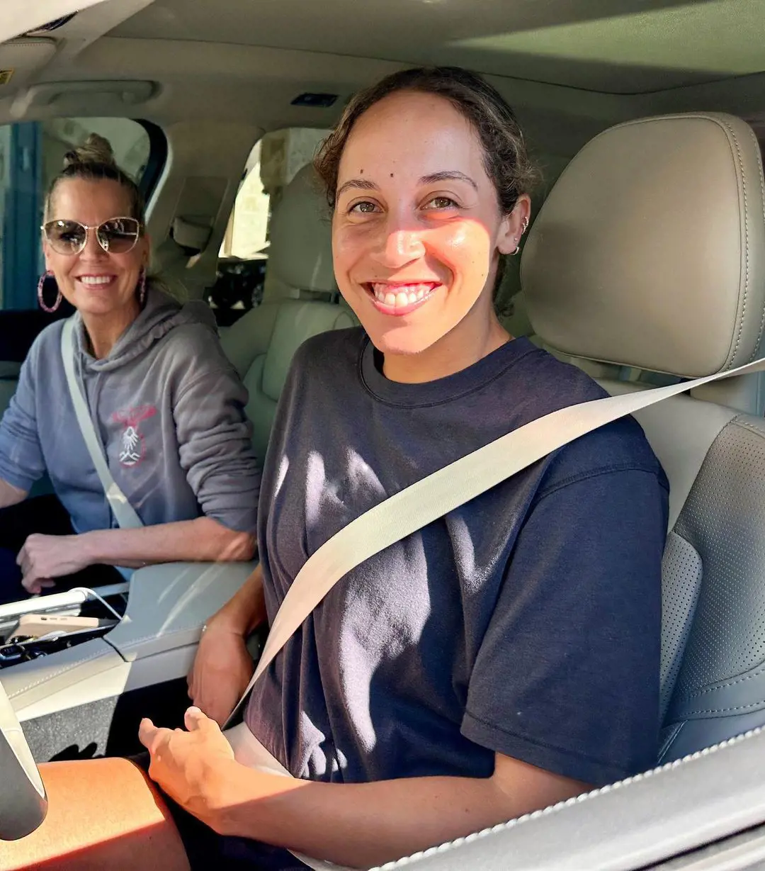 Madison travelling with her mother at Boca Raton, Florida.