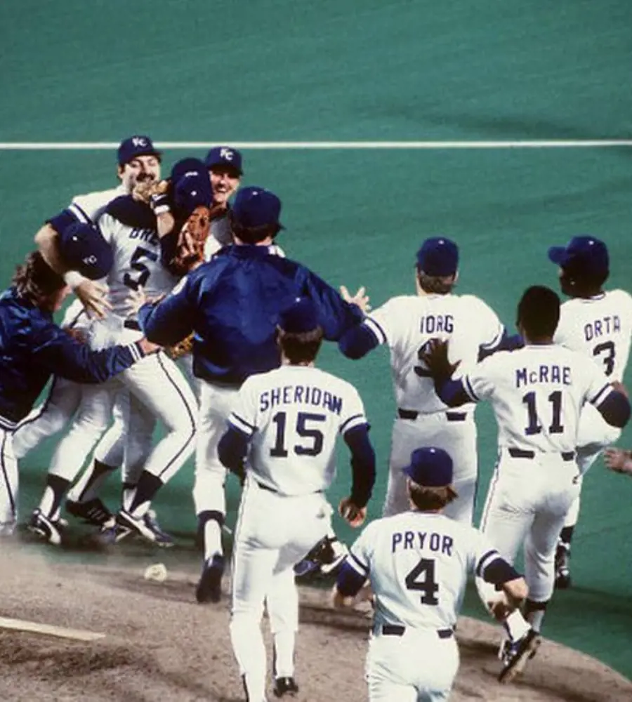 The Royals celebrating after clinching the 1985 Championship.