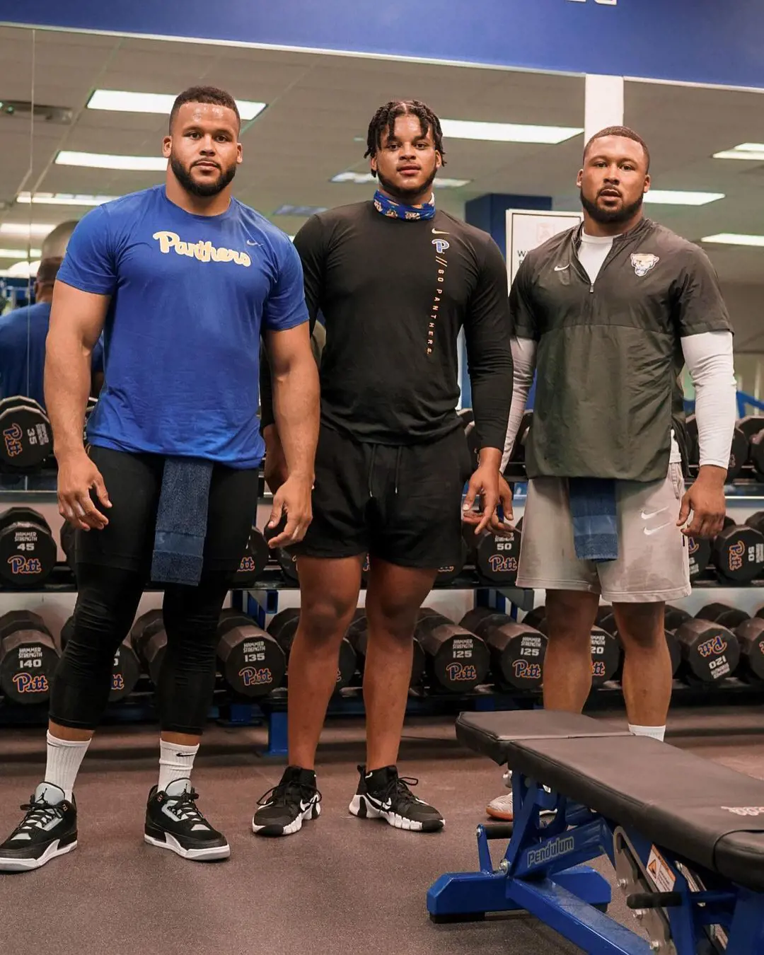 Aaron with Archi Jr (left) and Elliot Donald (middle) at the Rams gym center in June 2021