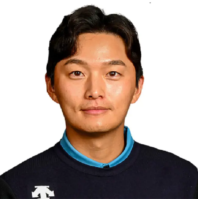 YeongSu has registered two international wins so far.