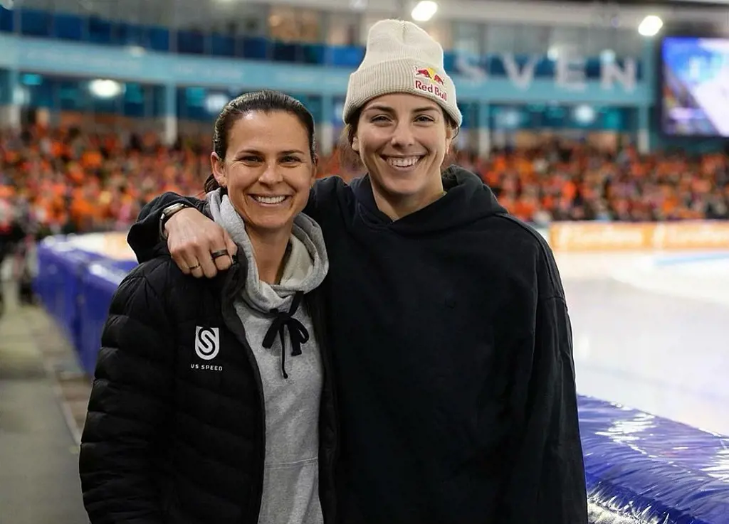 Hilary attended Speed Skating Championship of Brittany at Thialf IJsstadion in March 2023. 