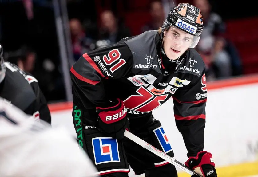 Carlsson has grown from strength to strength in the Swedish Hockey League.