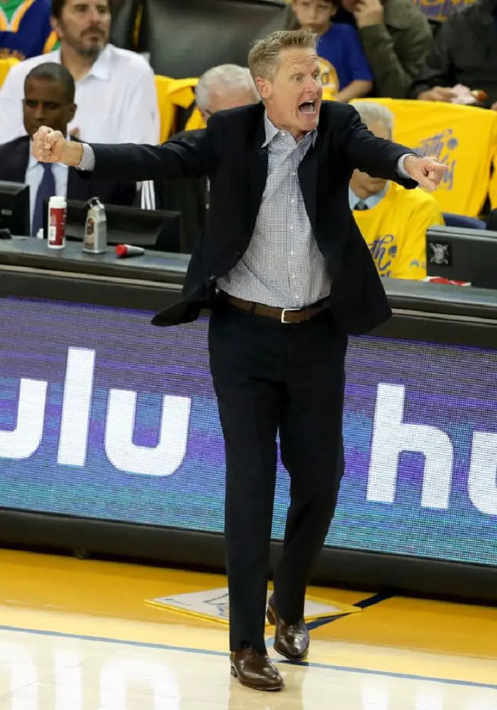 Steve celebrates after a win against the New Orleans Pelicans in 2016-17 NBA season