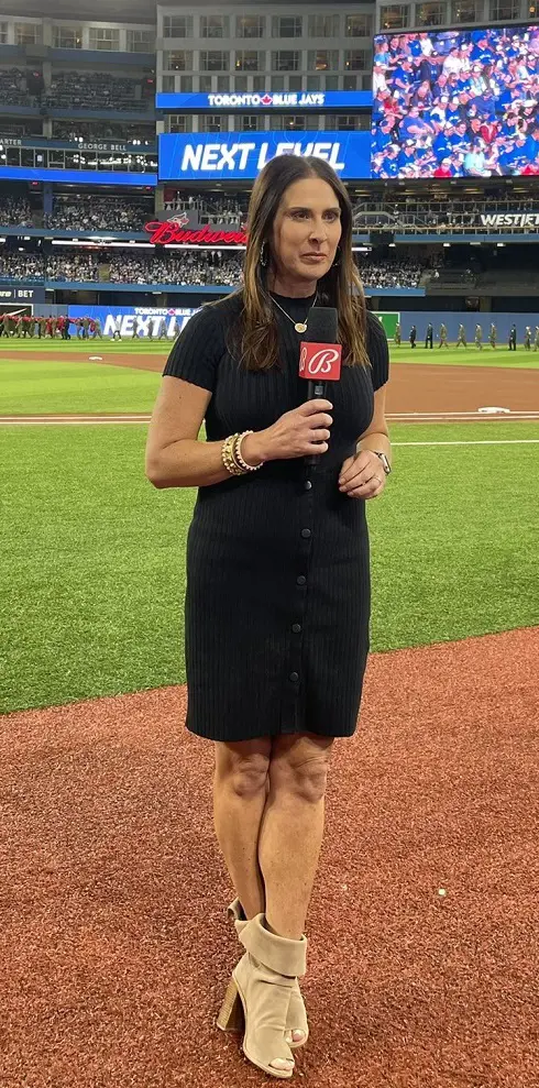 Jones during her coverage of the Rangers game in April 2022.