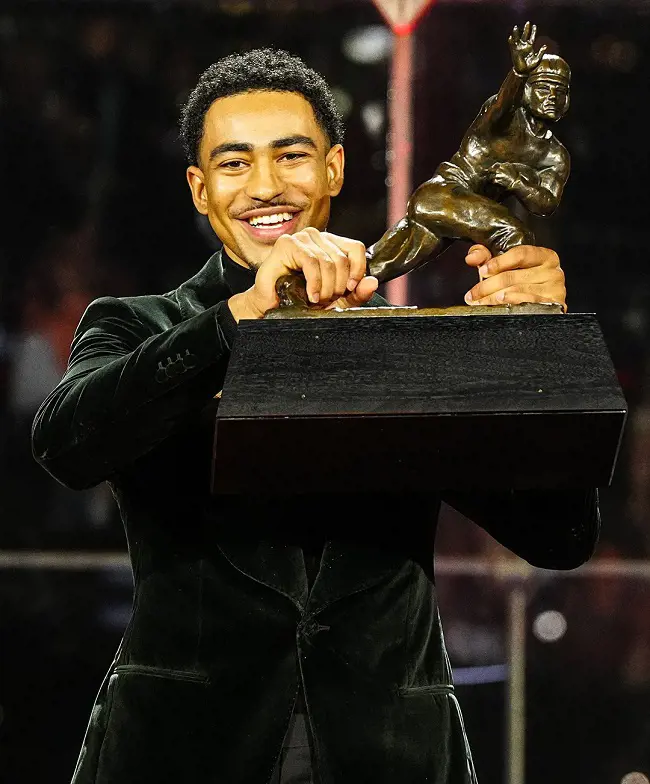 Young celebrating his triumph of the 2021 award. (Photo by Joe Faraoni)