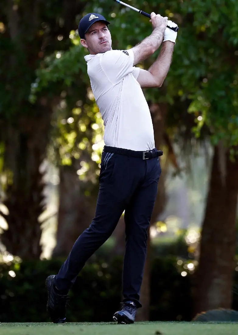 Taylor takes a shot during the 2022 RBC Heritage