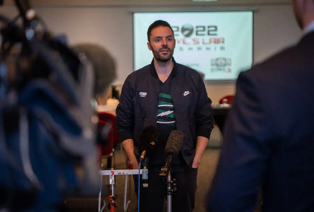 Jason Belmonte is the winner of the 2022 PBA Players championship