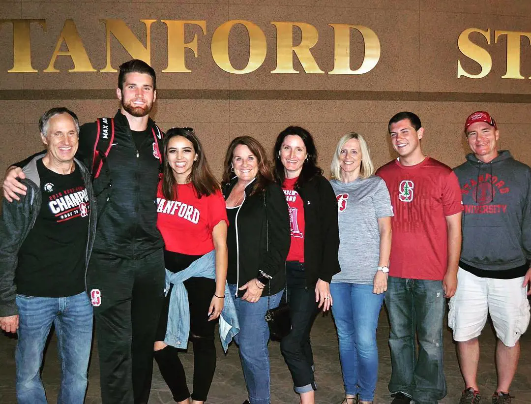 Dalton with his friends and extended relatives at Stanford University in 2016.