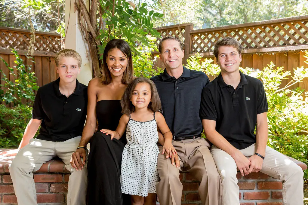 The blended Musselman clan posing for a group photo in 2014.