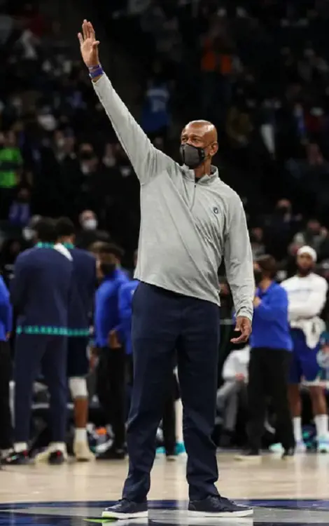 Doug West reunited with Nurse at Sixers