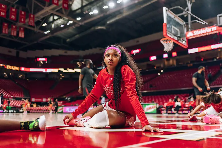 Reese rests on the pitch at College Park, Maryland in February 2022