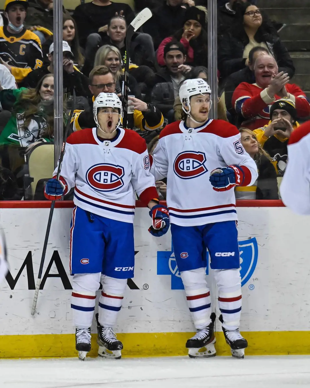 Anthony Richard and Michael Pezzetta (R) for the Canadiens at PPG Paints Arena in Pittsburgh, Pennsylvania